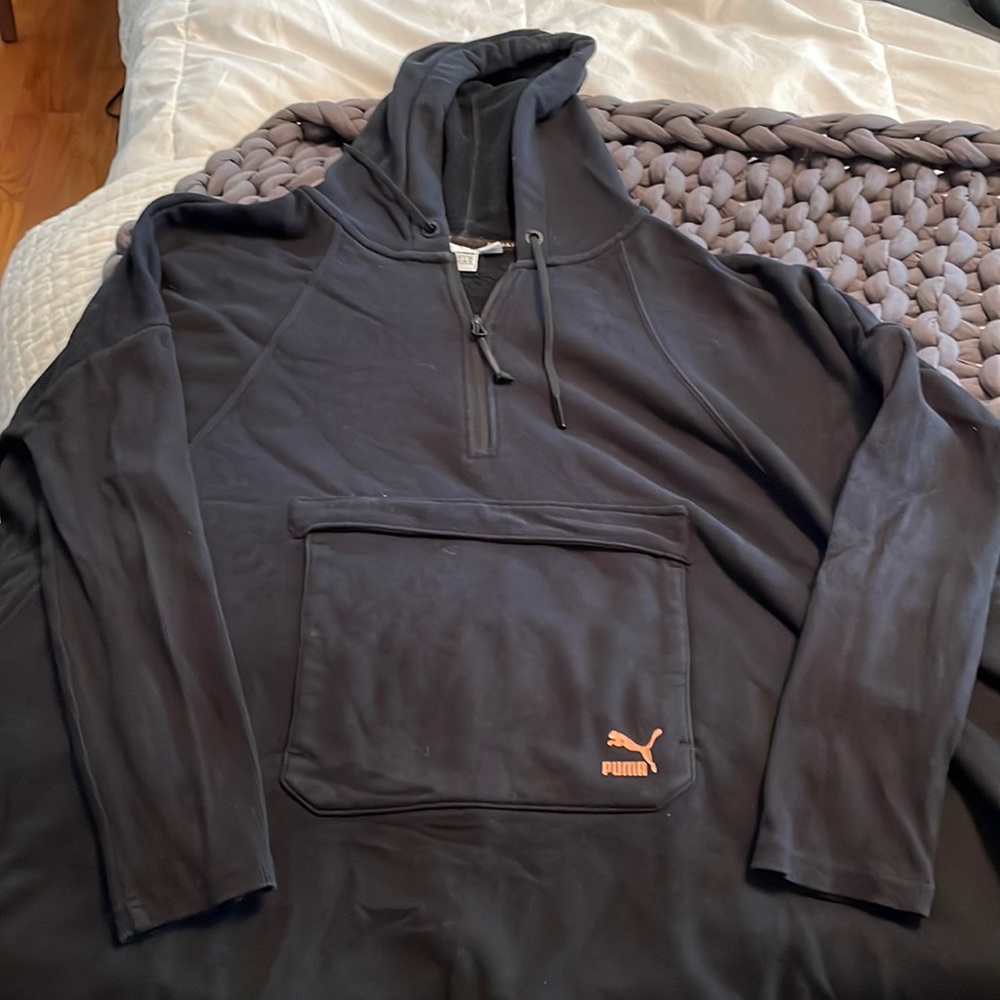 Puma poncho